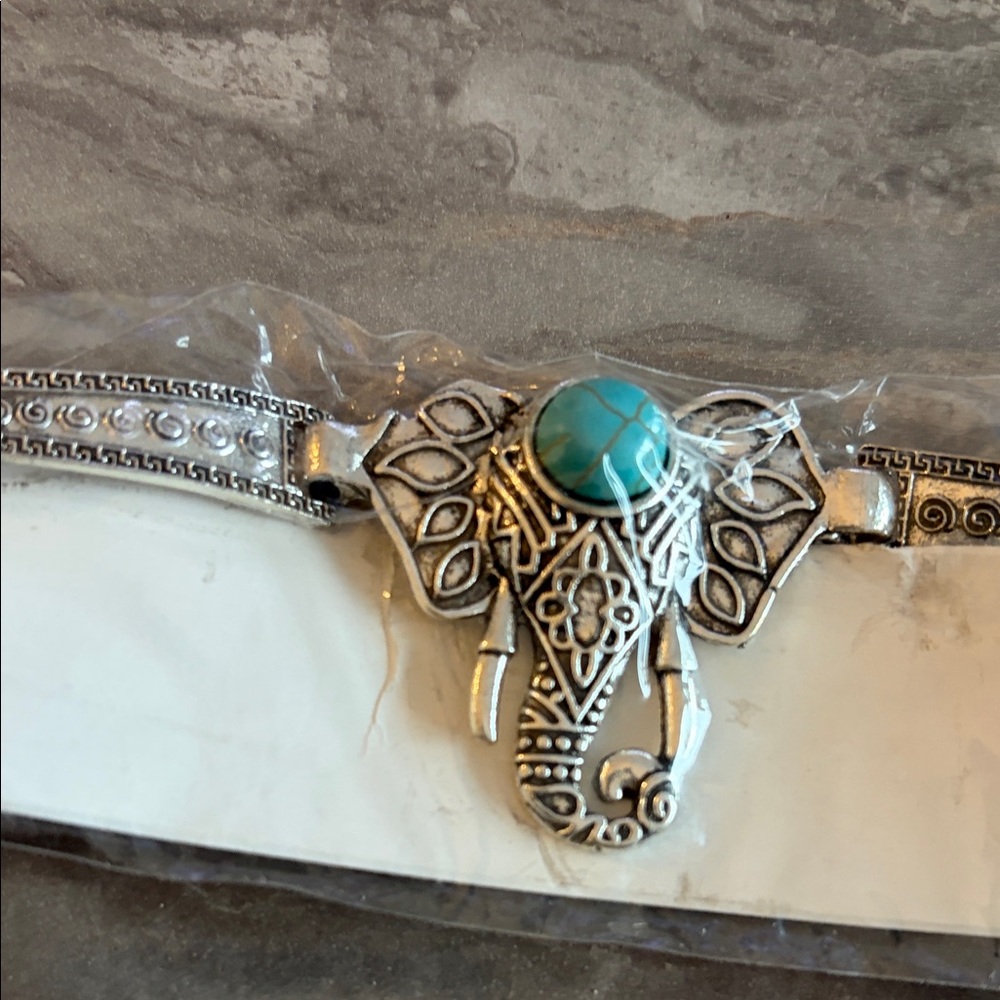 Silver Elephant Bracelet with Turquoise Accent - Picture 4 of 4